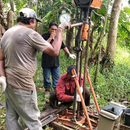 Pengecekan Kekerasan Tanah Untuk Pembangunan Menara Pamsimas